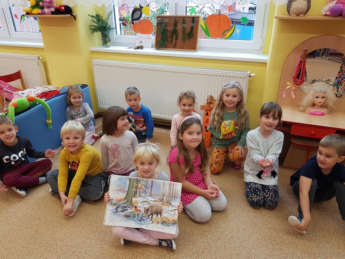 "Barevný svět kolem nás" - podzimní dny v MŠ :-) - 4