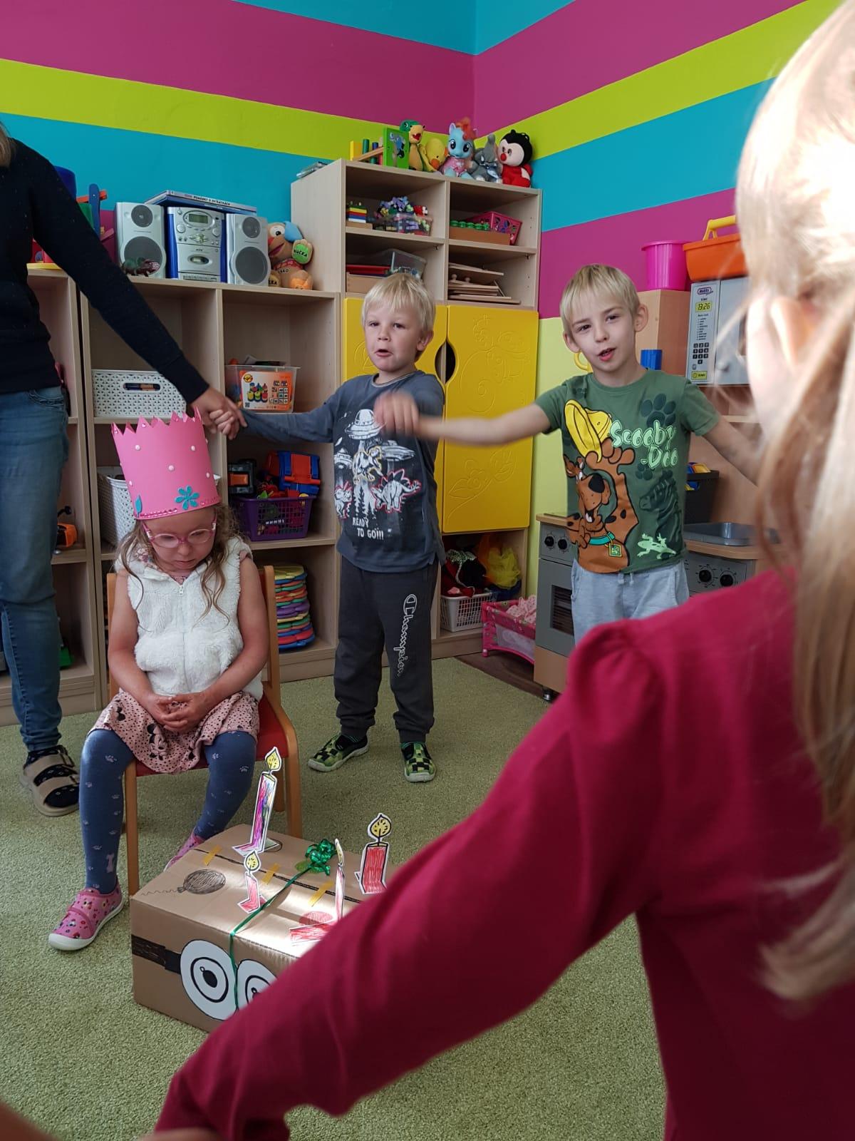 Slavíme!!! Sárinka měla narozeniny :-) - 7