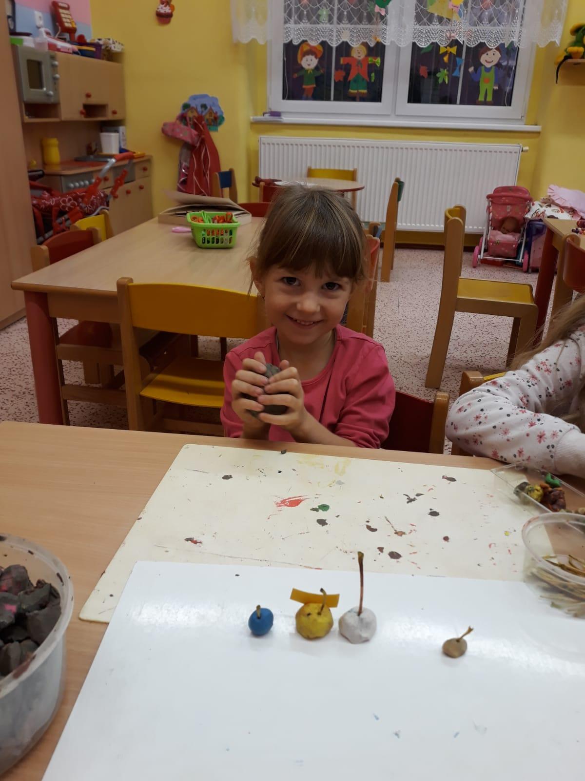 "Barevný svět kolem nás II." - podzimní dny v MŠ :-) - 17