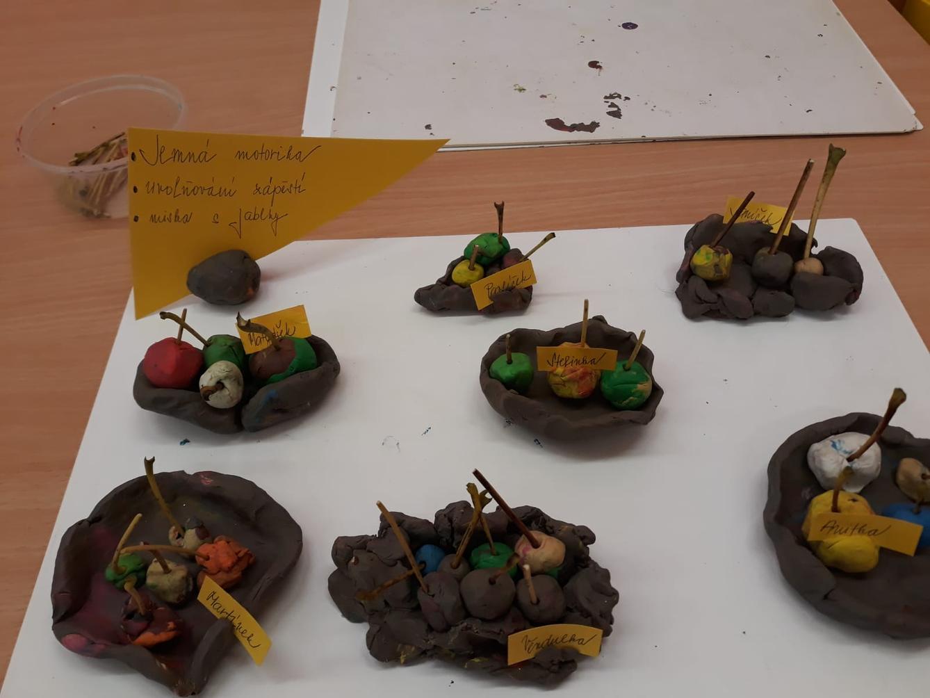 "Barevný svět kolem nás II." - podzimní dny v MŠ :-) - 21