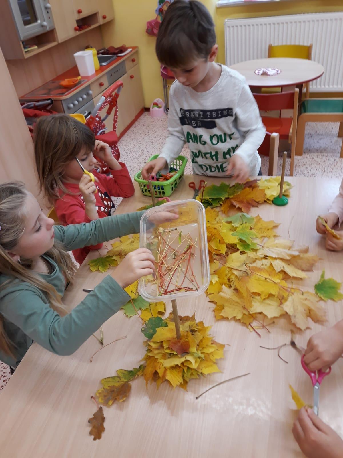 "Barevný svět kolem nás II." - podzimní dny v MŠ :-) - 29
