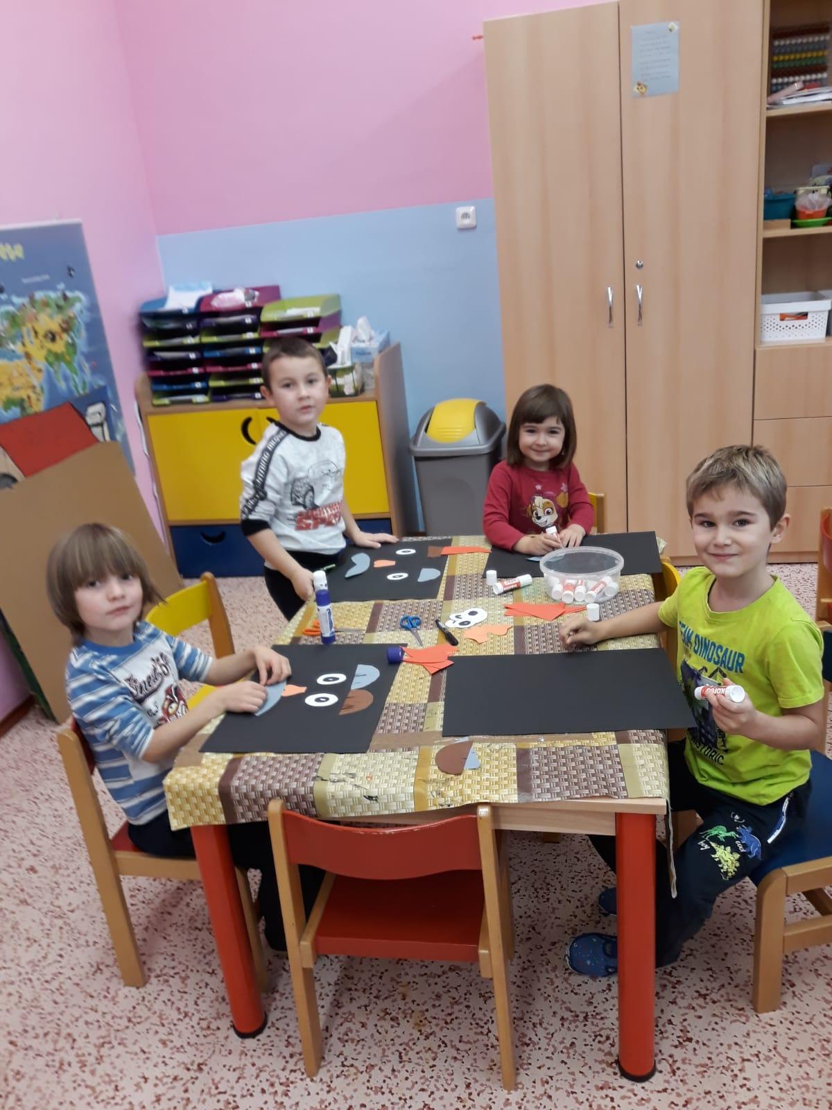 Tvořeníčko, tvoření: vyrábíme čertíky :-) - 5