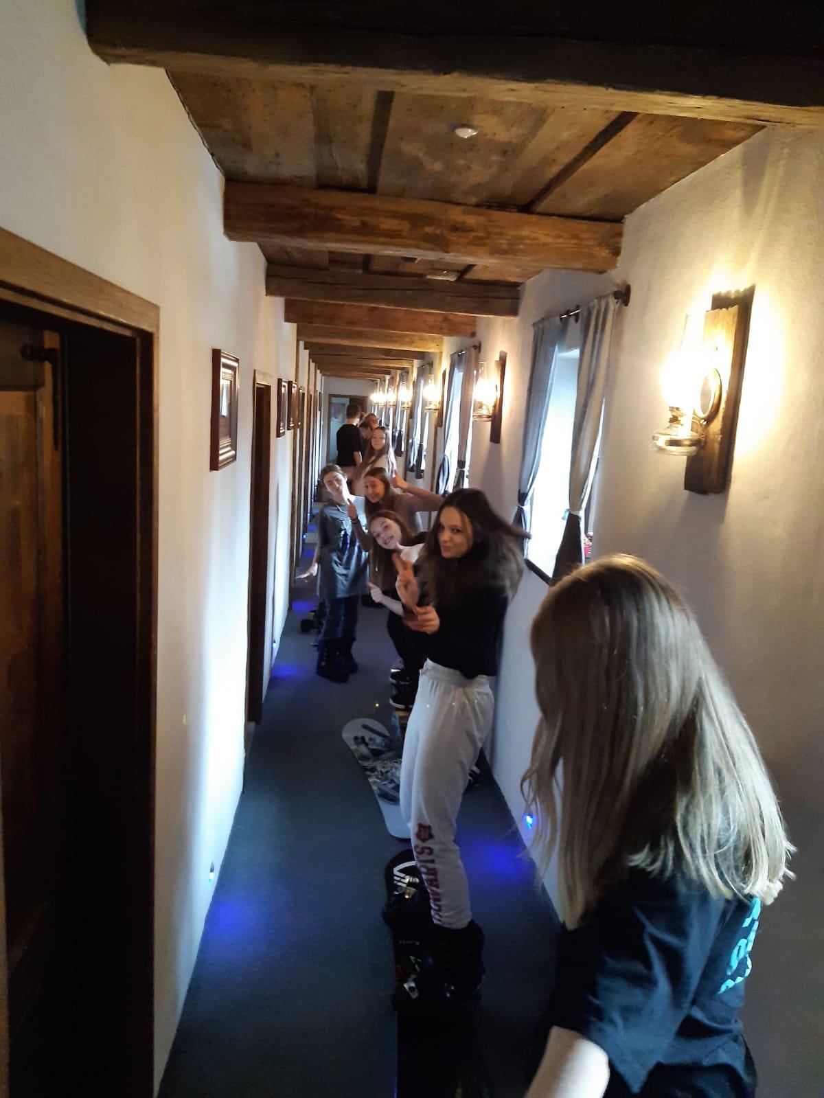 Lyžařský kurz Karlov p. Pradědem - den první - 6