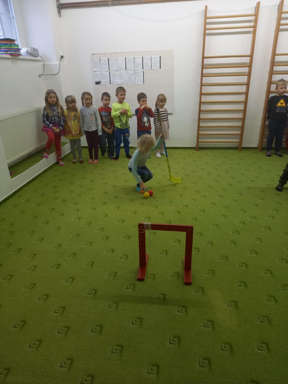 Broučci a Sovičky: "Olympiáda v MŠ" (II.) :-) - 32