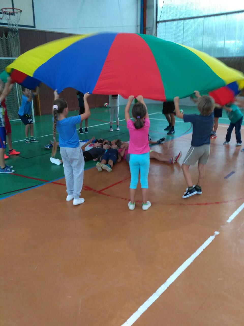 Ukázková hodina florbalu - 6