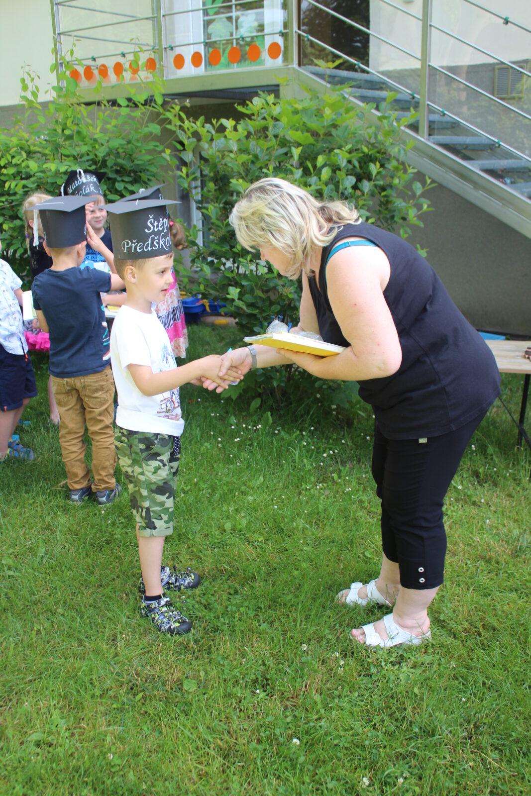 broučci+sovičky-loučení s předškoláky - 7
