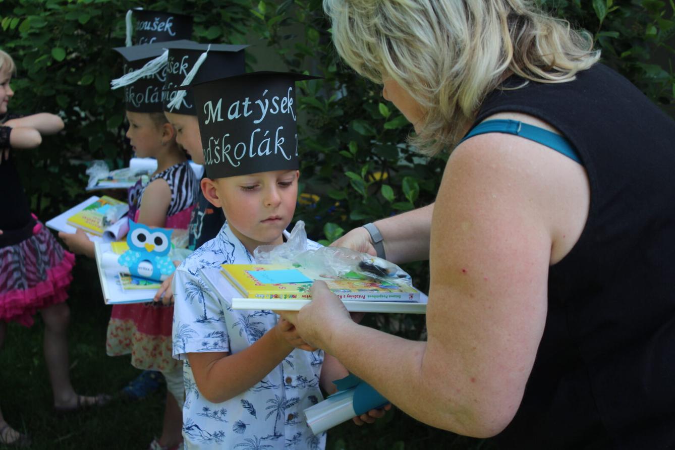 broučci+sovičky-loučení s předškoláky - 13