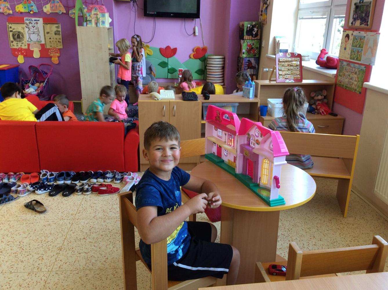 Vítáme naše prvňáčky a všechny děti ve družince*** - 2