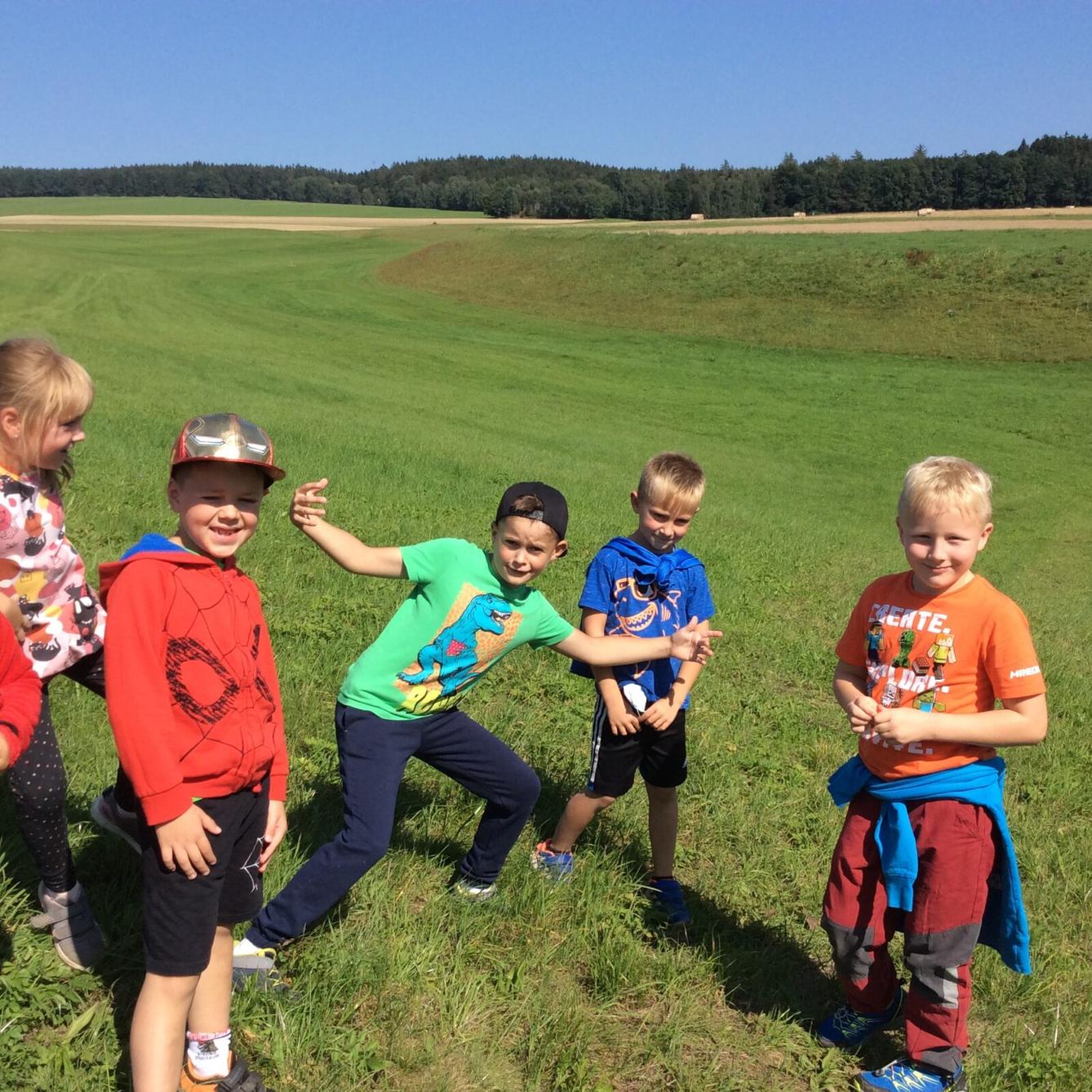 Vítáme naše prvňáčky a všechny děti ve družince*** - 14