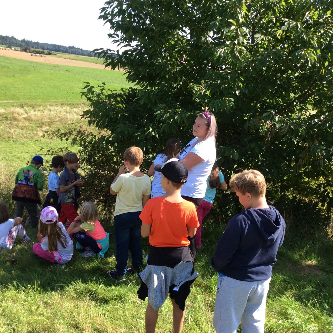 Vítáme naše prvňáčky a všechny děti ve družince*** - 27