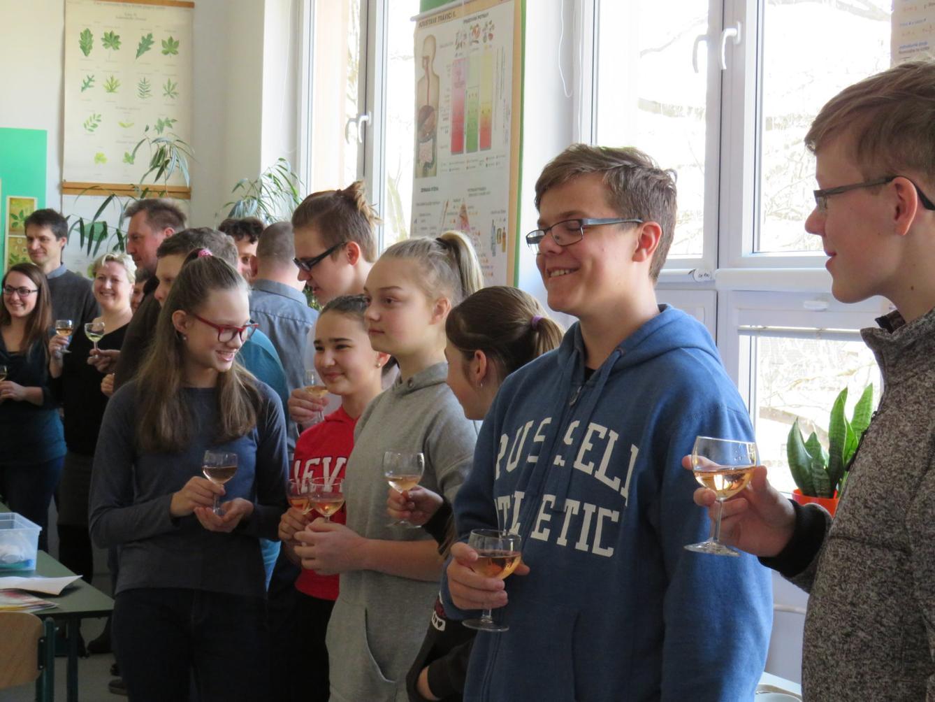 Slavnostní otevření modernizované učebny F, Ch, Př - 6