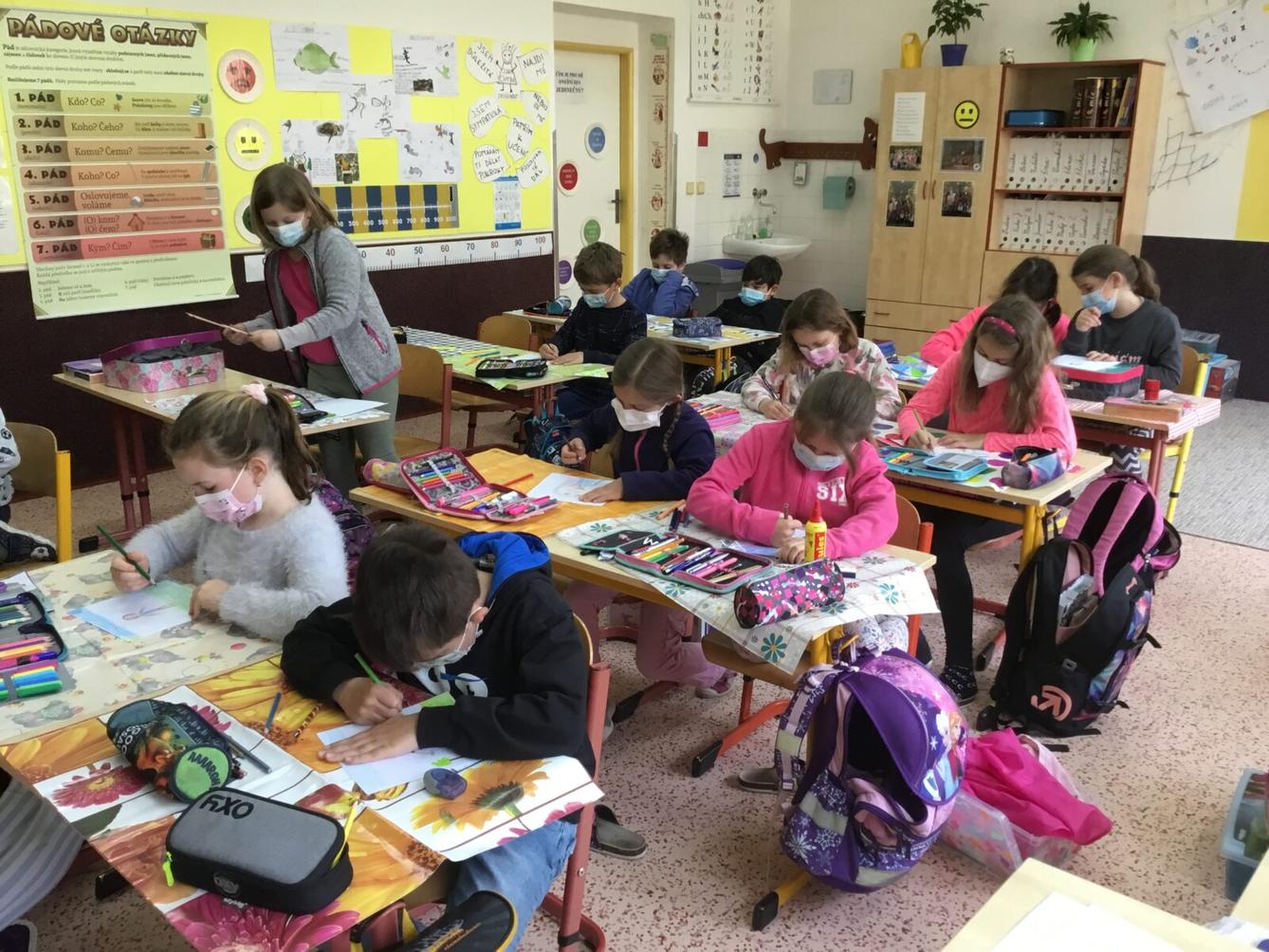 Skupinové aktivity a tandemové tvoření ve třetí třídě 7. 5. - 13