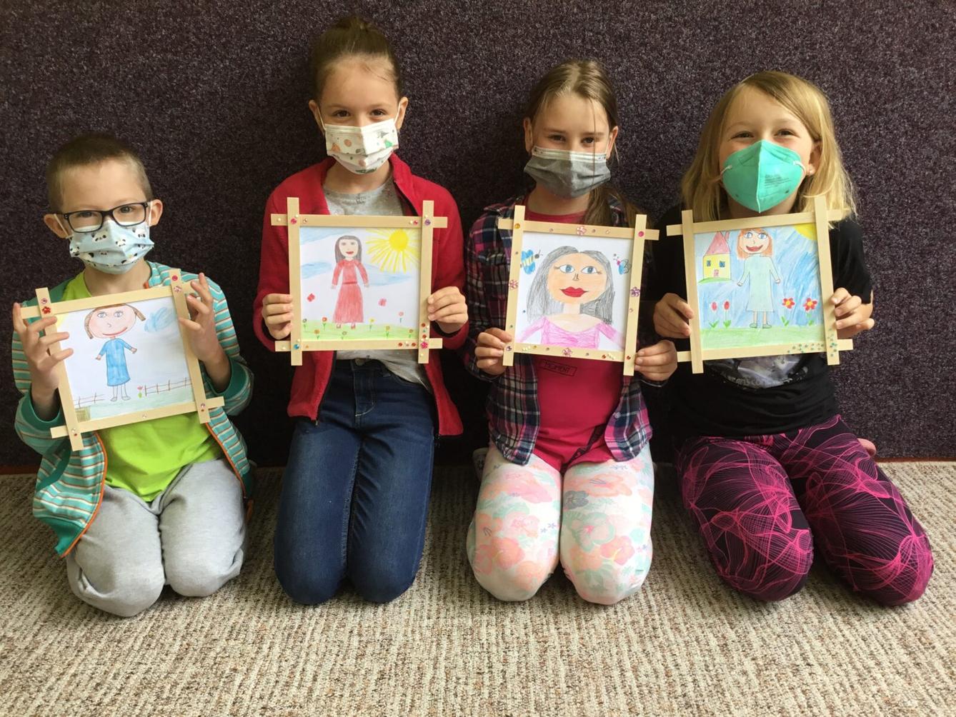 Skupinové aktivity a tandemové tvoření ve třetí třídě 7. 5. - 16