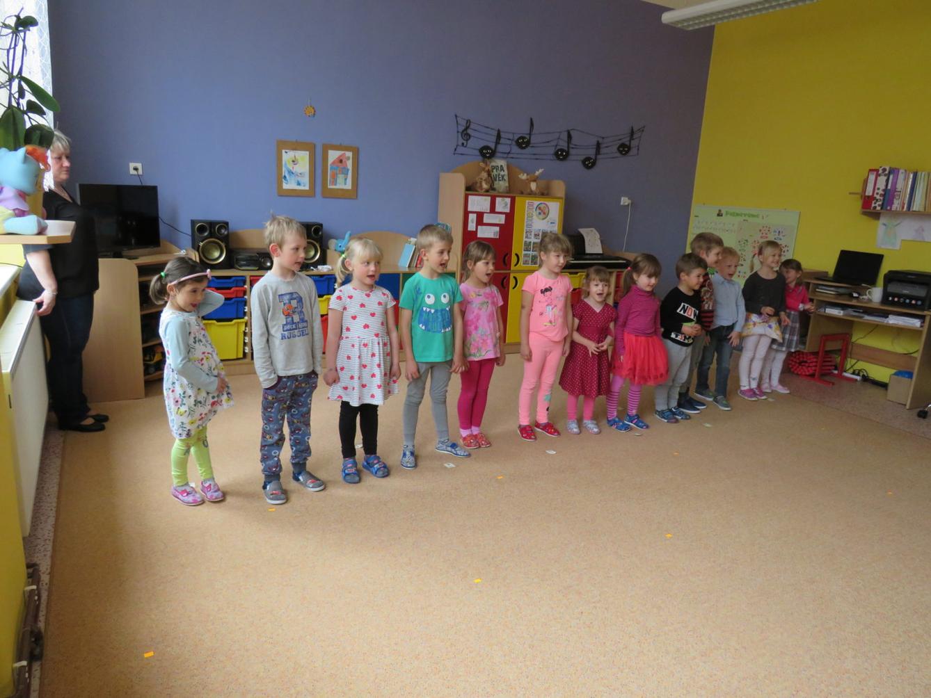 Besídka ke Dni matek - 10