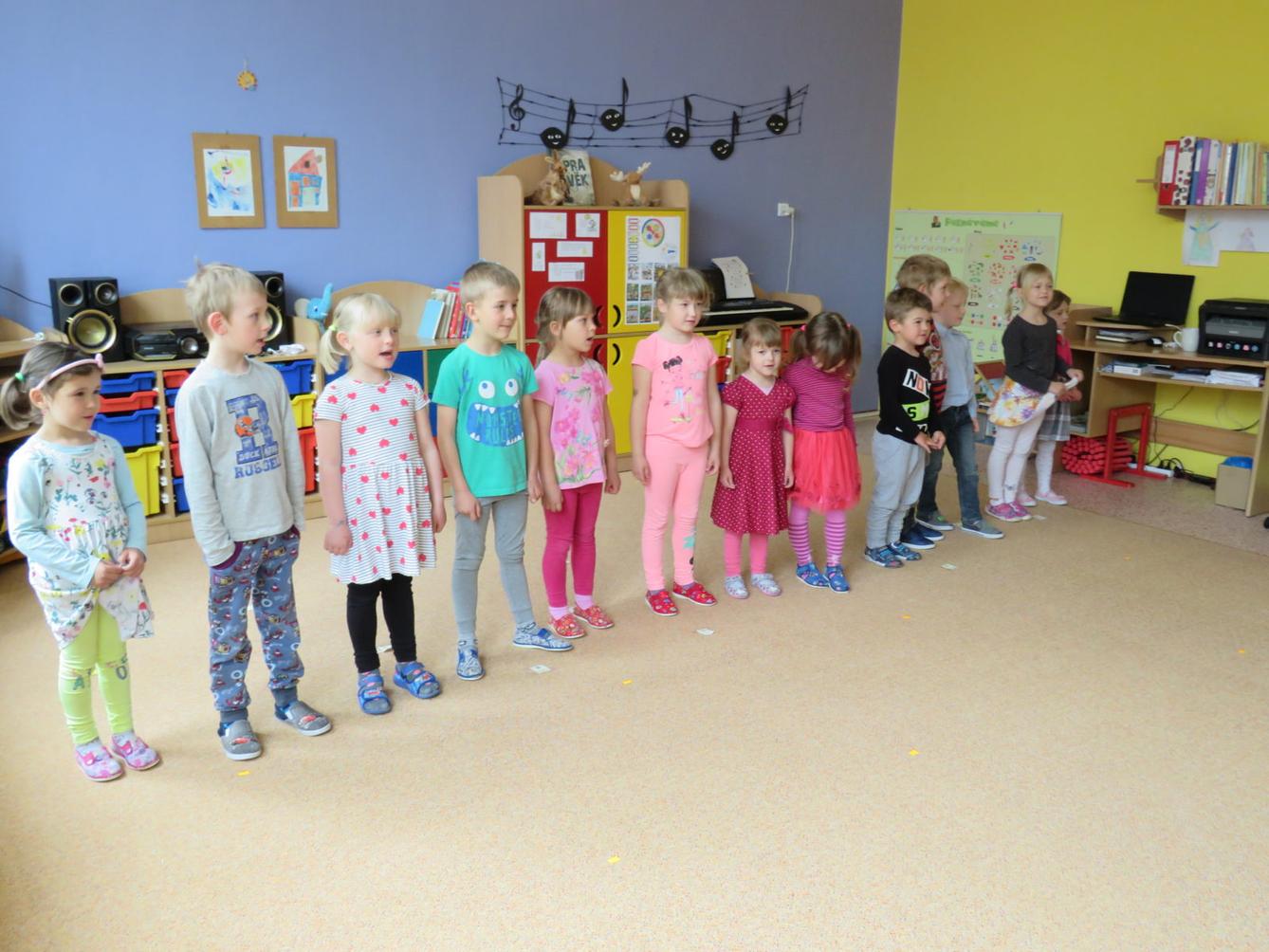 Besídka ke Dni matek - 12