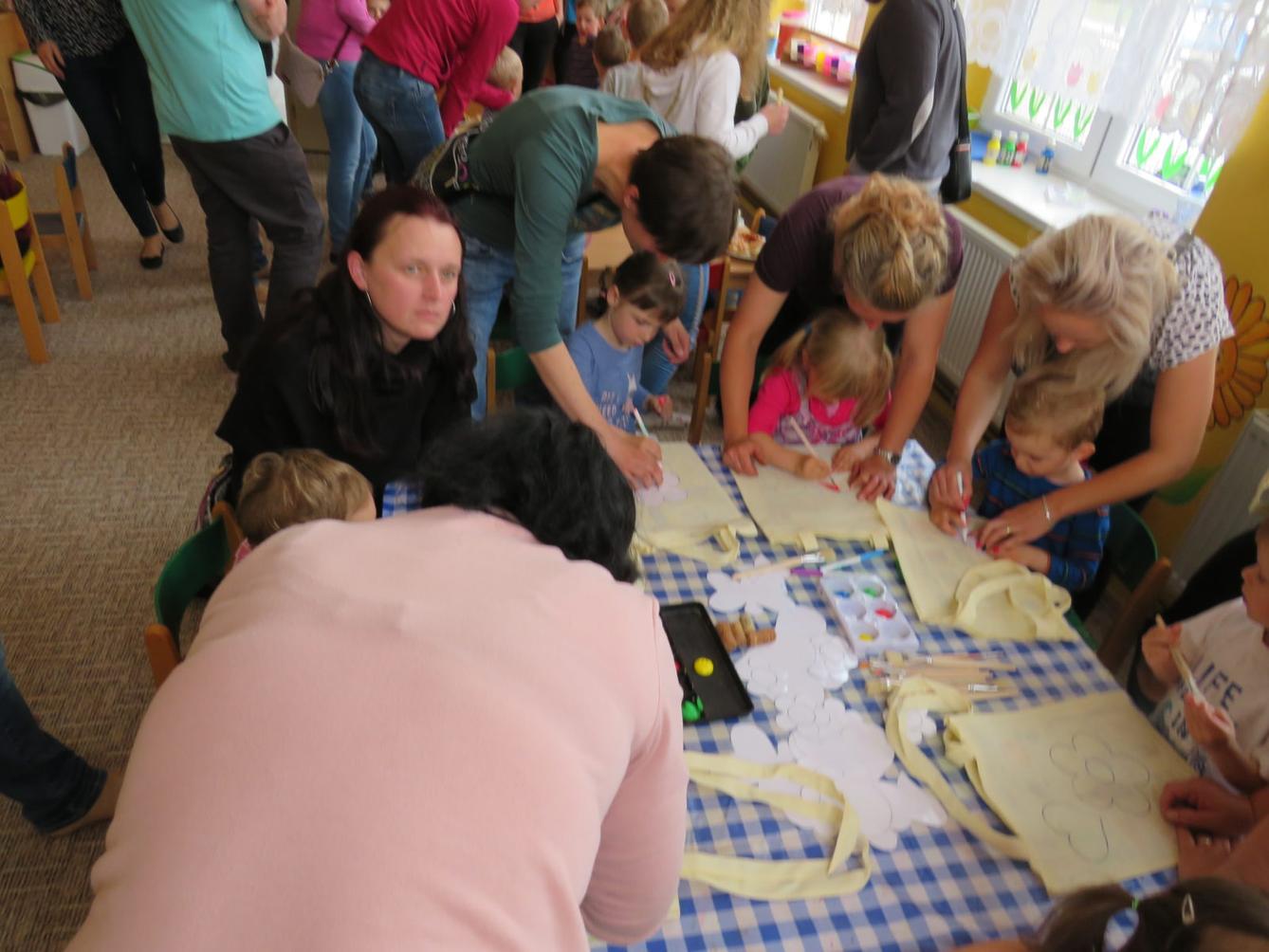 Besídka ke Dni matek - 46