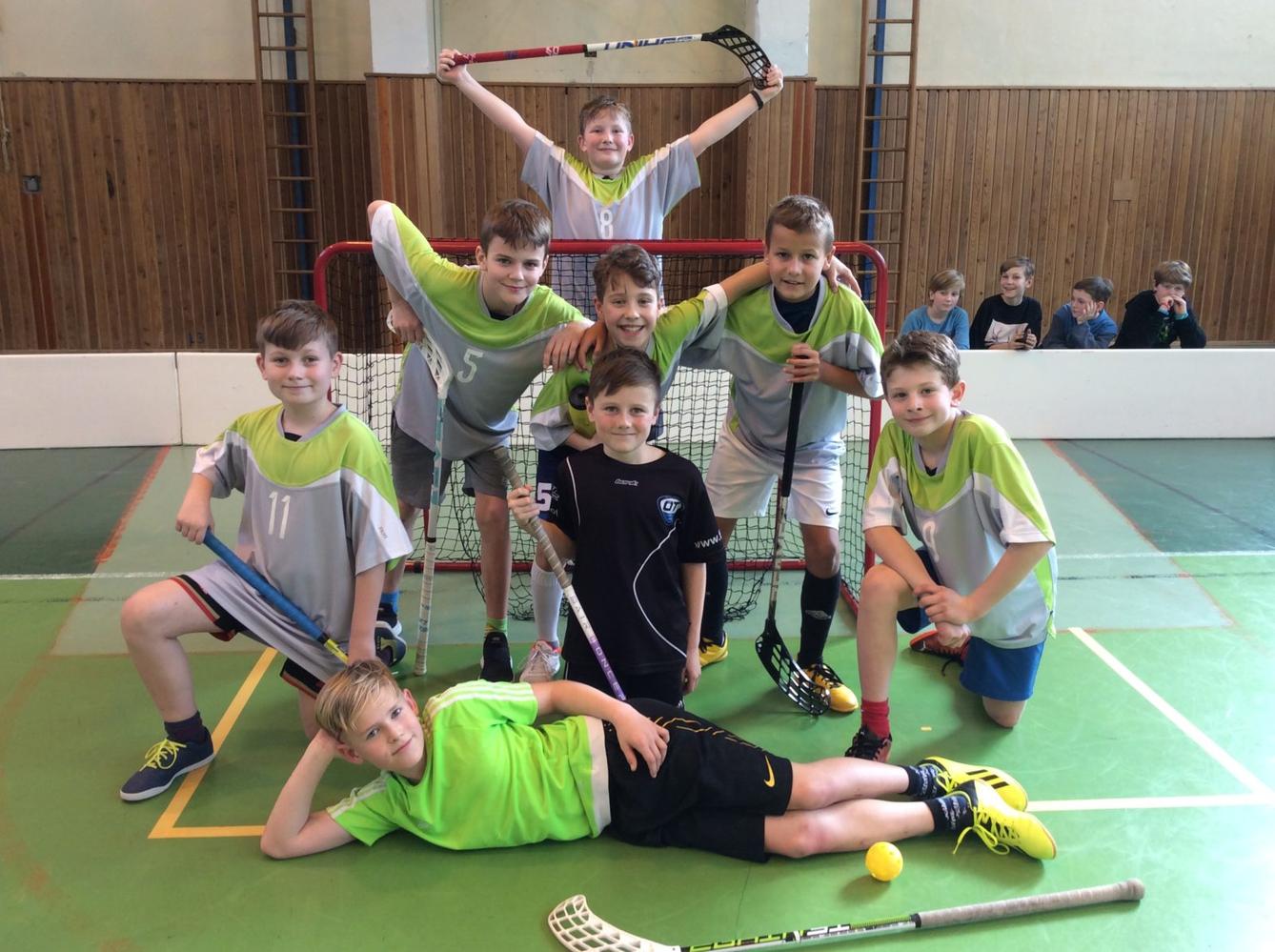 Vítězství a postup nejmladších florbalistů - 1