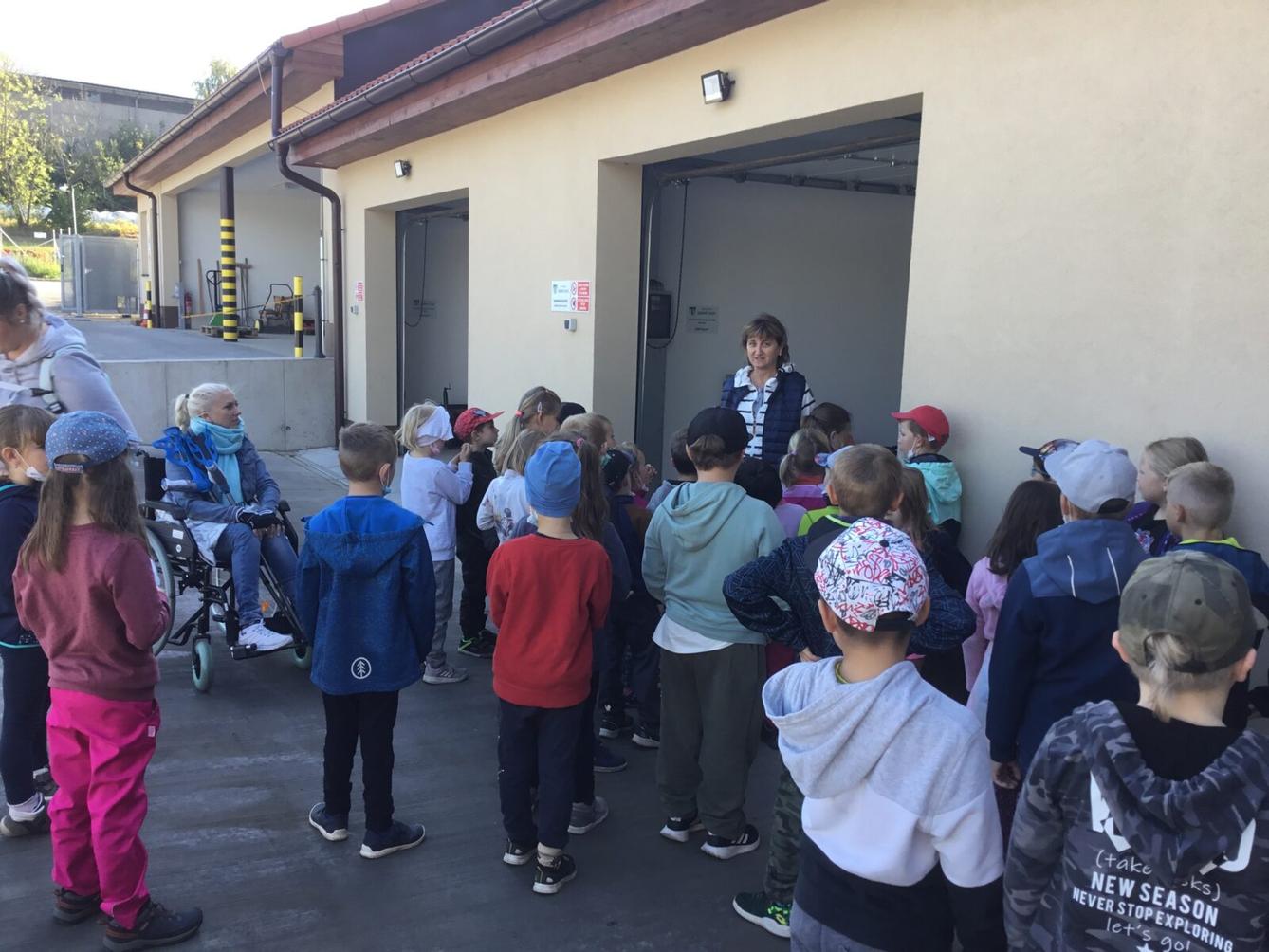 Exkurze žáků 1. stupně ve sběrném dvoře - 2