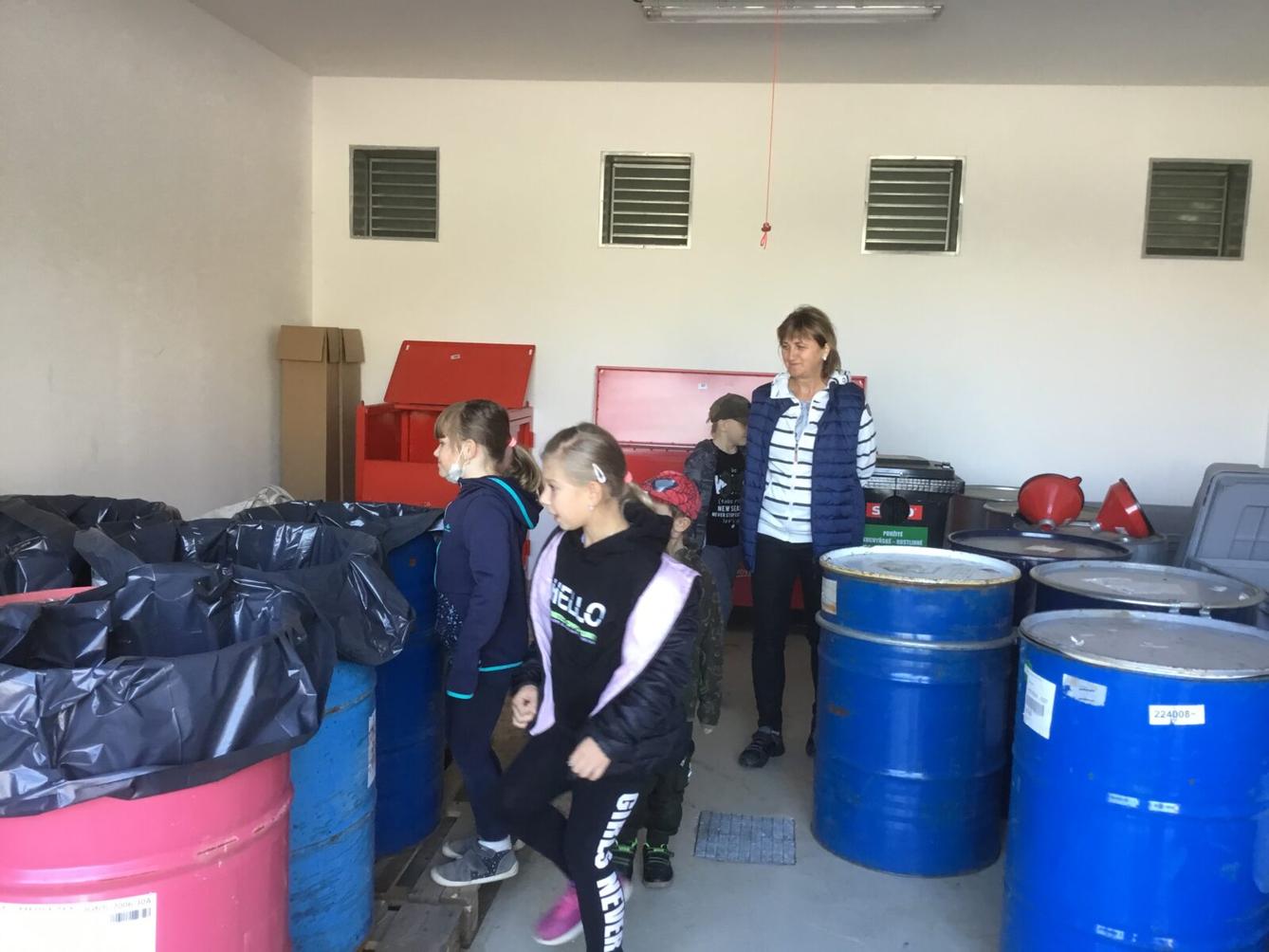 Exkurze žáků 1. stupně ve sběrném dvoře - 5