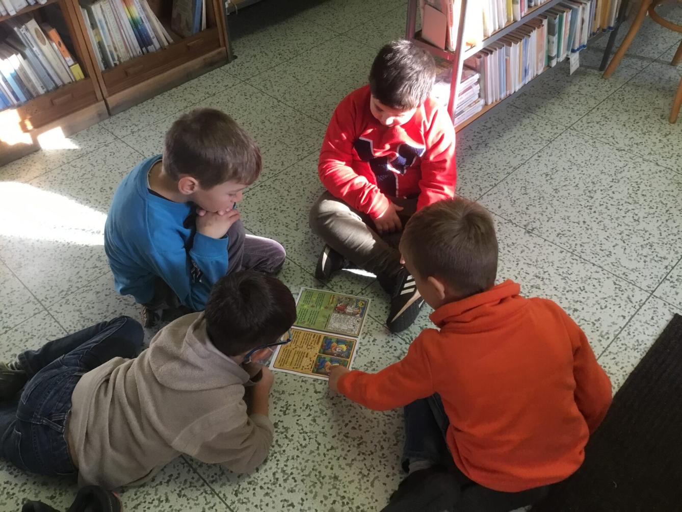 Prvňáčci v obecní knihovně - 6