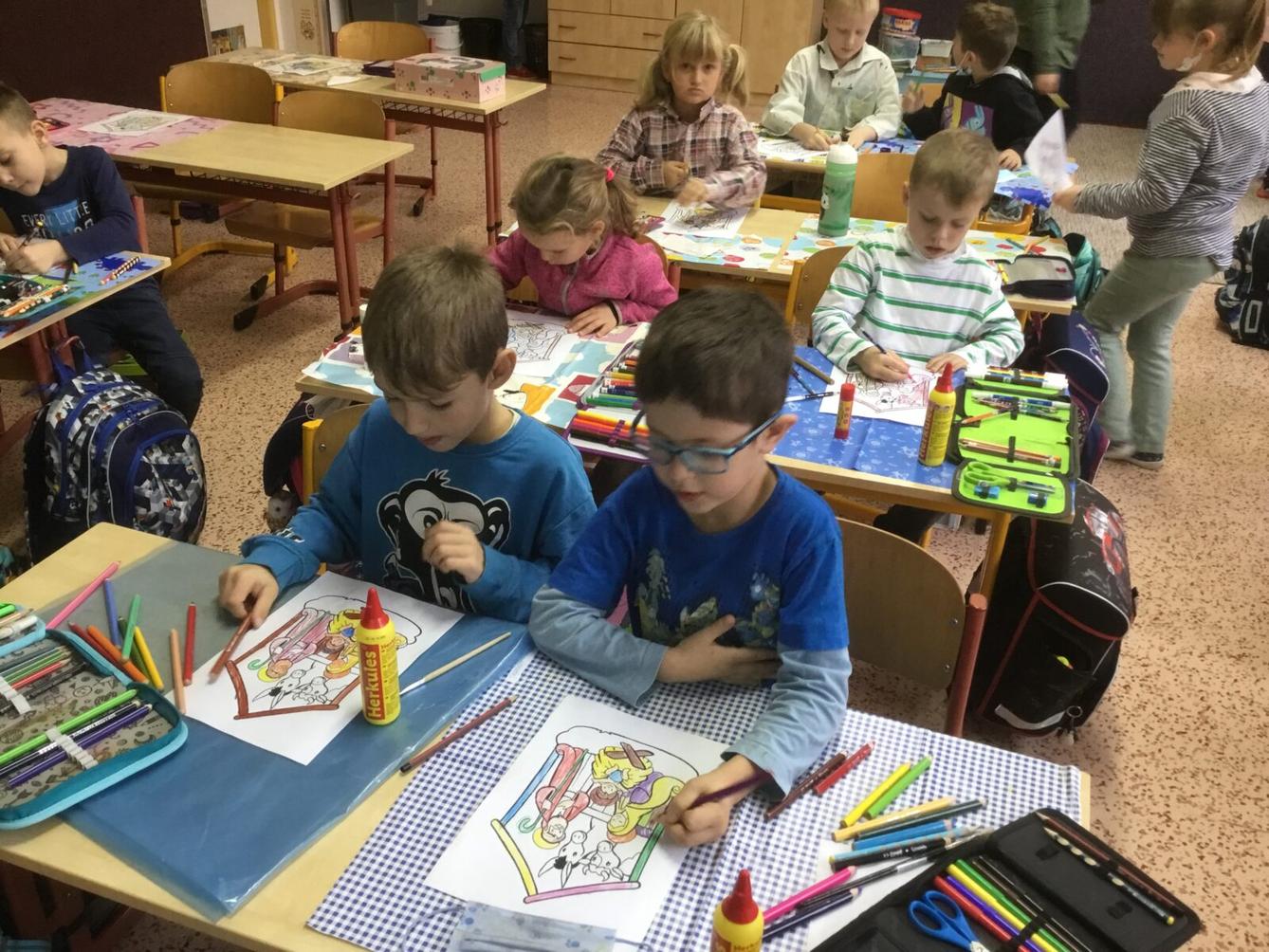 Přírodní úprava zahrady u ZŠ - 27