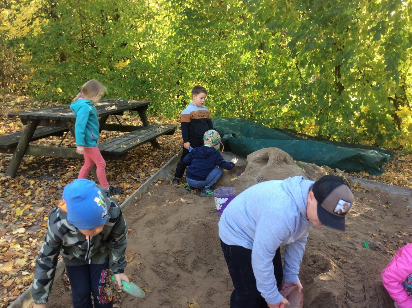 DRAKIÁDA družinek a Říjen ve 2. oddělení - 19