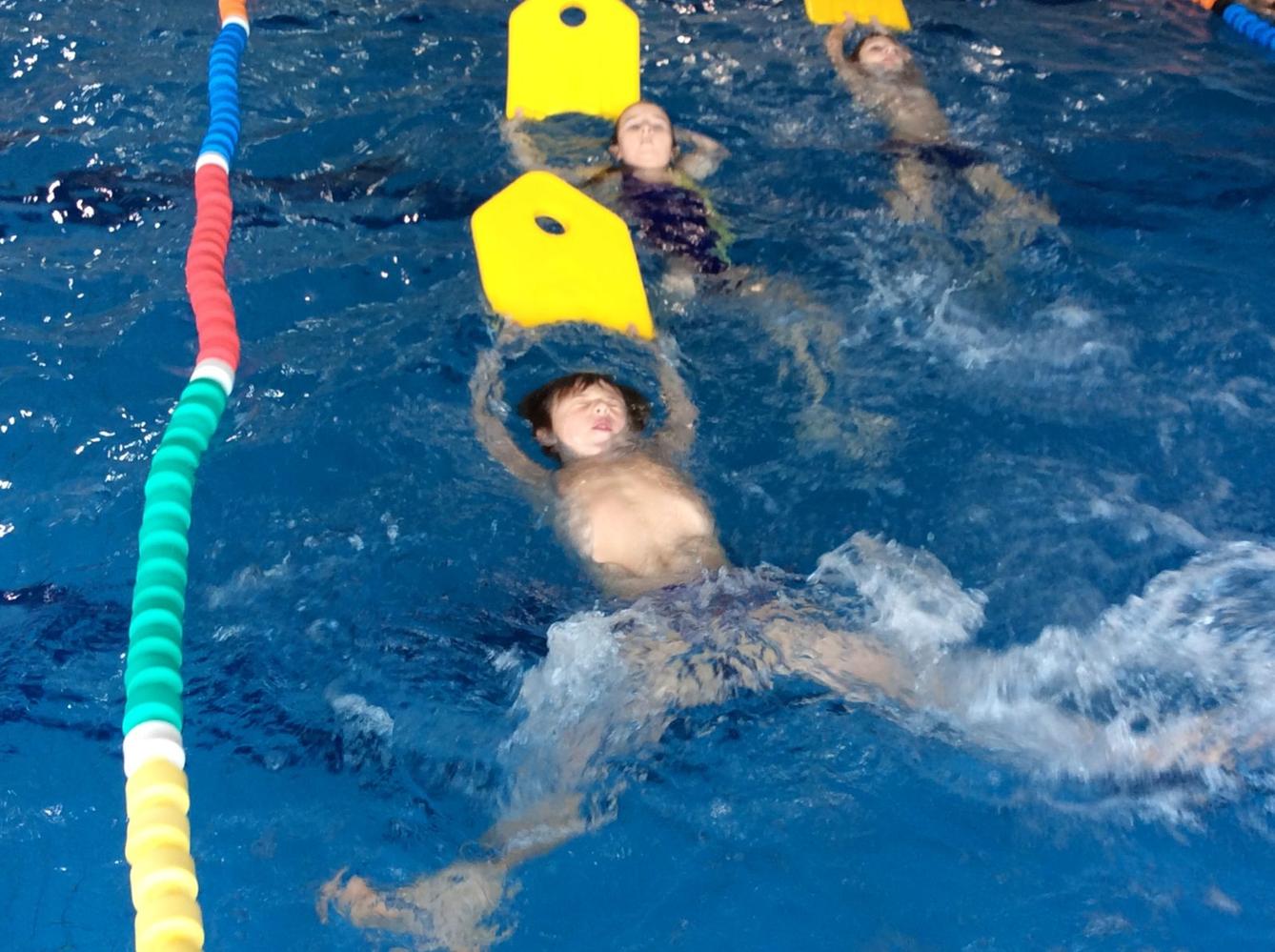 Pozdrav druháků z plavání - 14