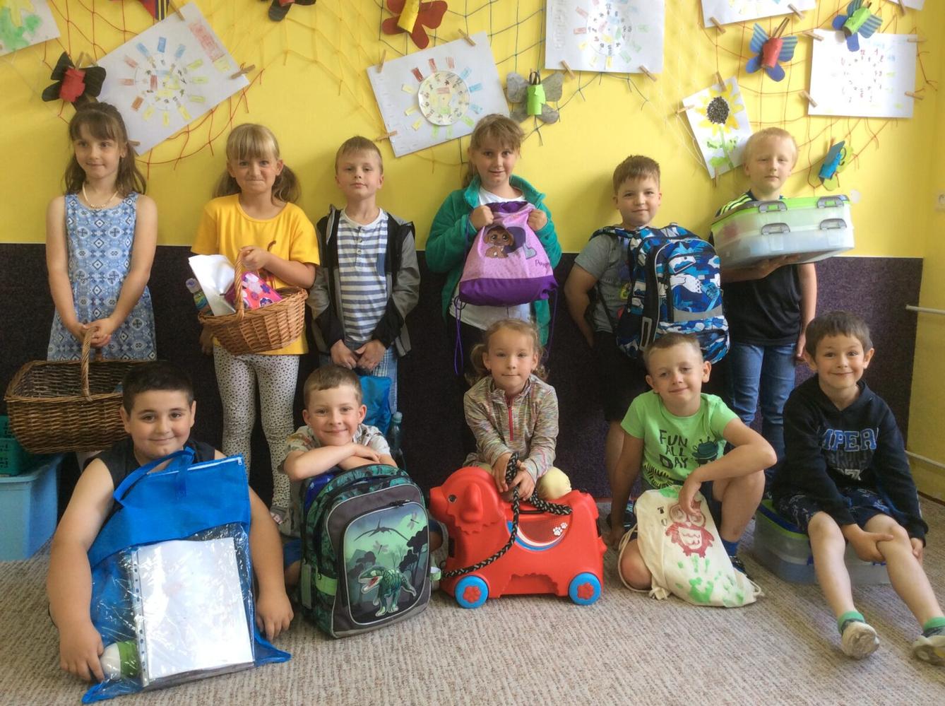 Den bez aktovek! - 12