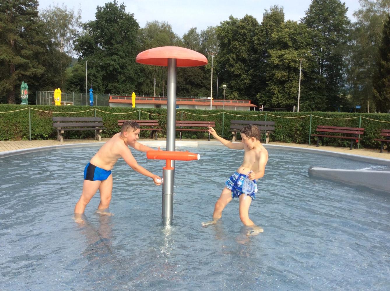 Závěr školního roku v aquaparku - 4