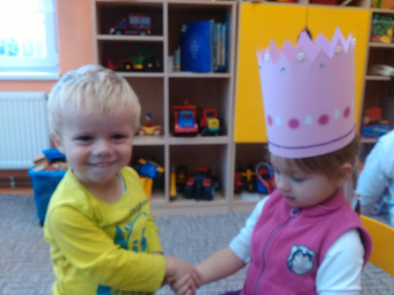 Broučci slaví: Anička měla narozeniny - 13