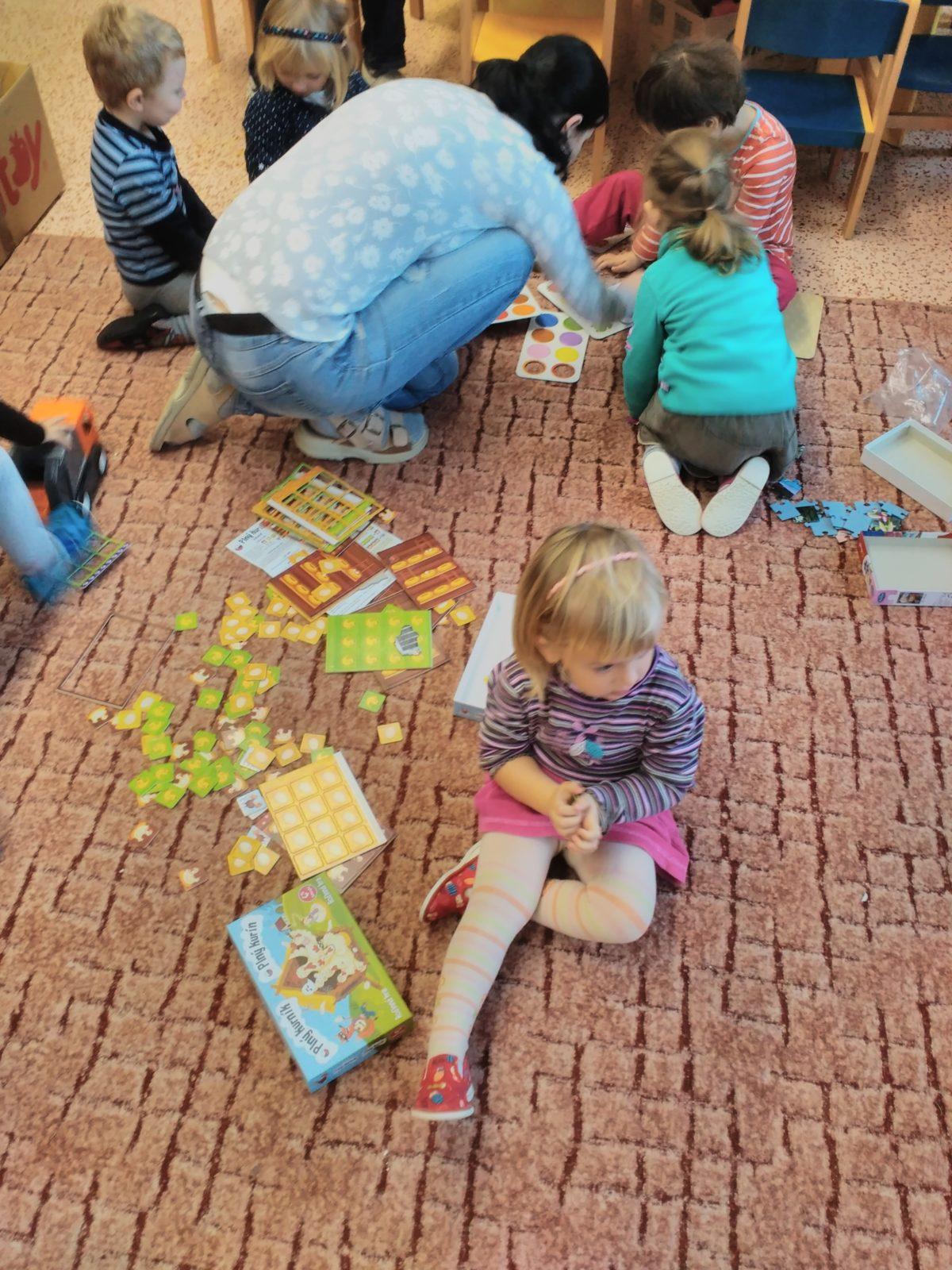 VÁNOČNÍ NADÍLKA V MŠ - 13