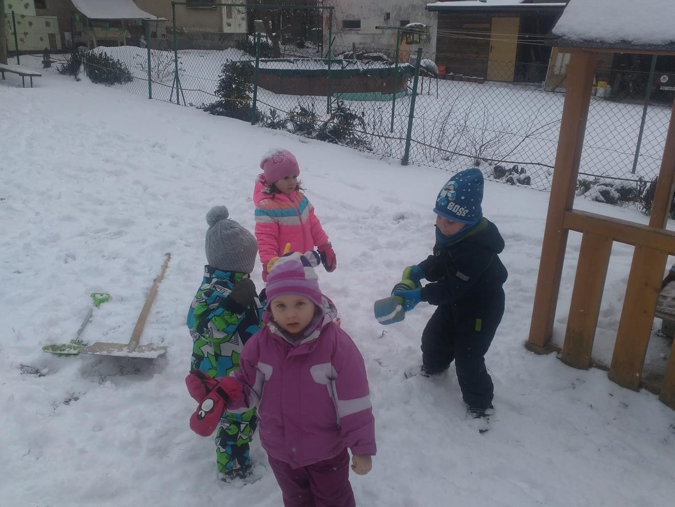 "ZIMNÍ RADOVÁNKY" - 20