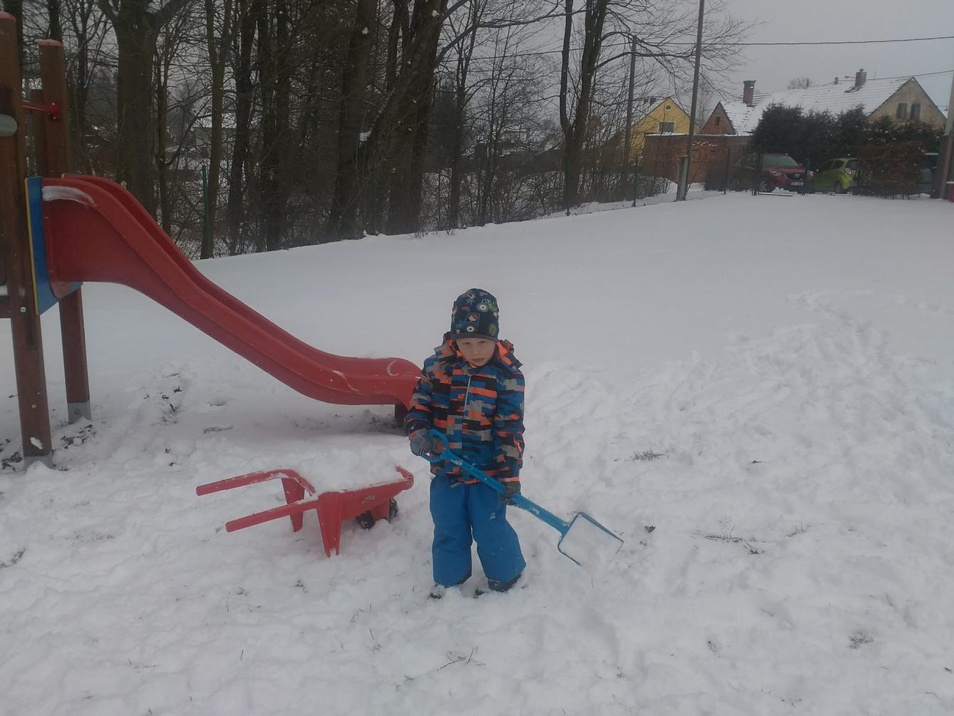 "ZIMNÍ RADOVÁNKY" - 35