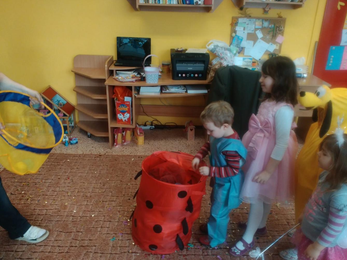 Karnevalové dopoledne v naší MŠ - 38