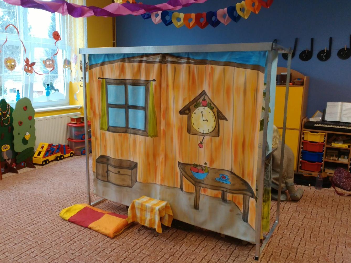 Divadýlko "KOCOUREK MOUREK" - 1