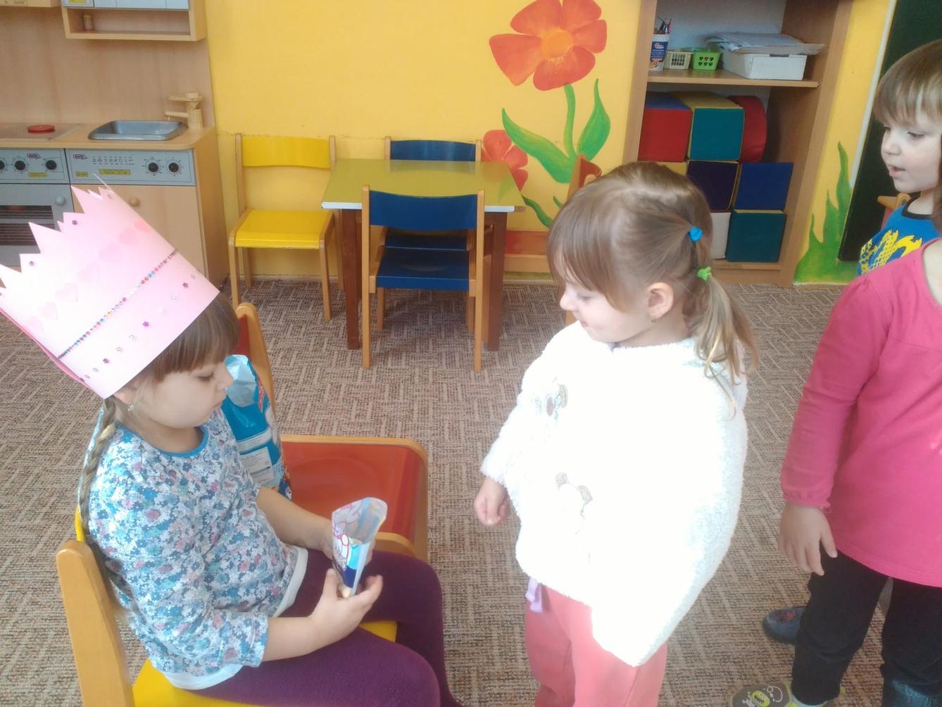 Broučci slaví: Agátka měla narozeniny - 12