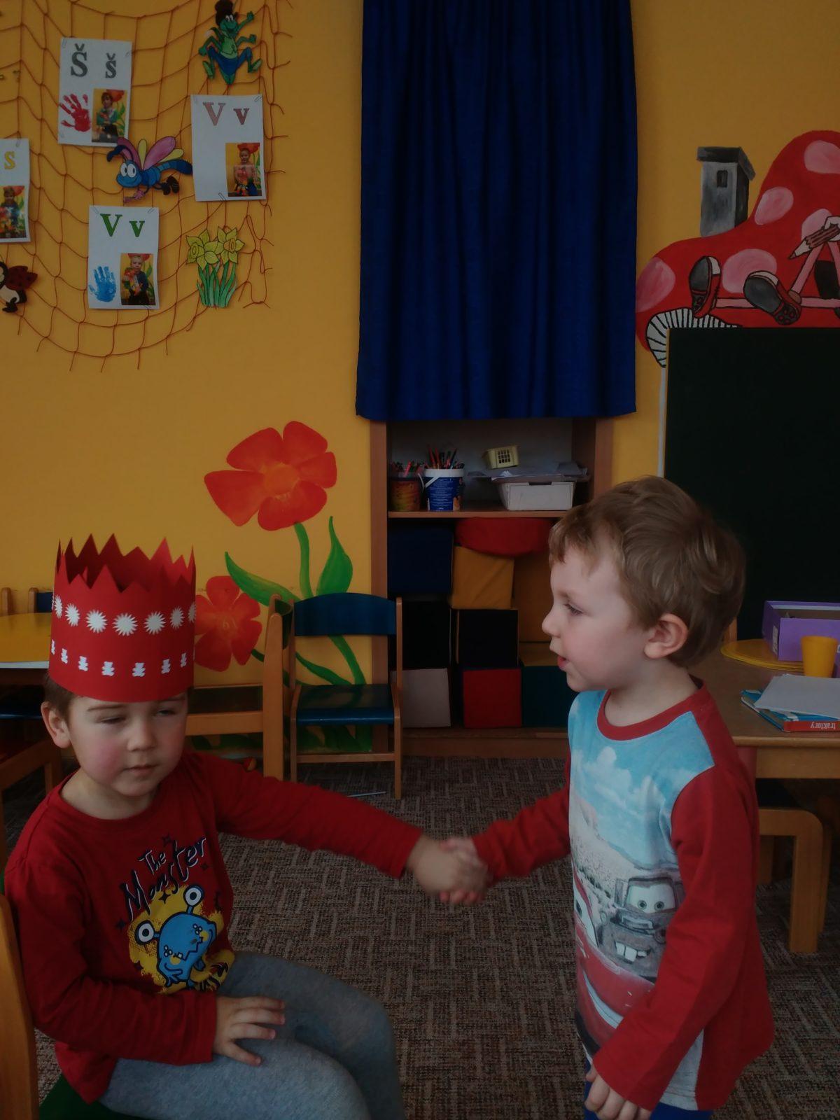 Broučci slaví: Dominiček měl narozeniny - 15