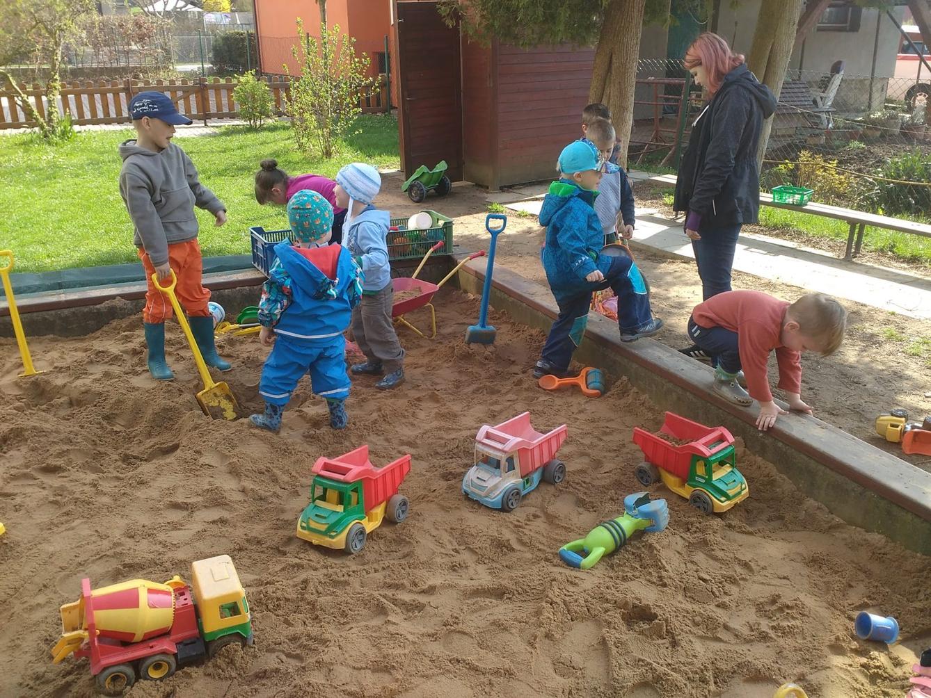 "Konečně na zahradě" - 1