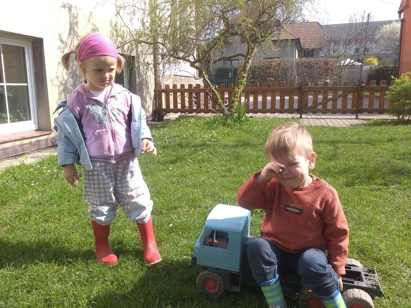 "Konečně na zahradě" - 23