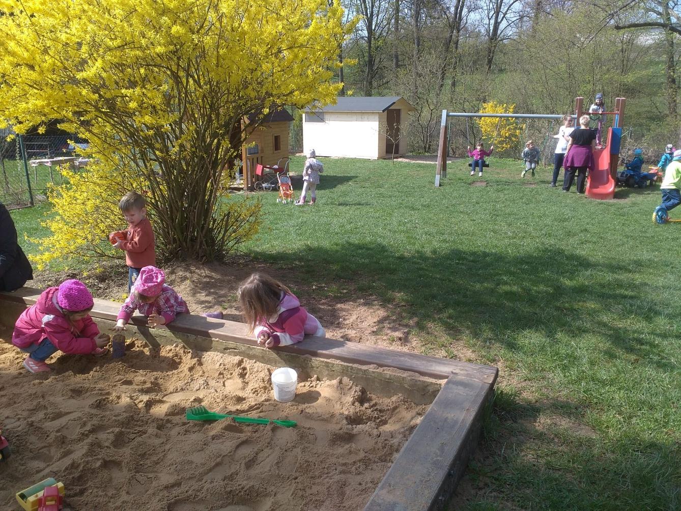 "Konečně na zahradě" - 28