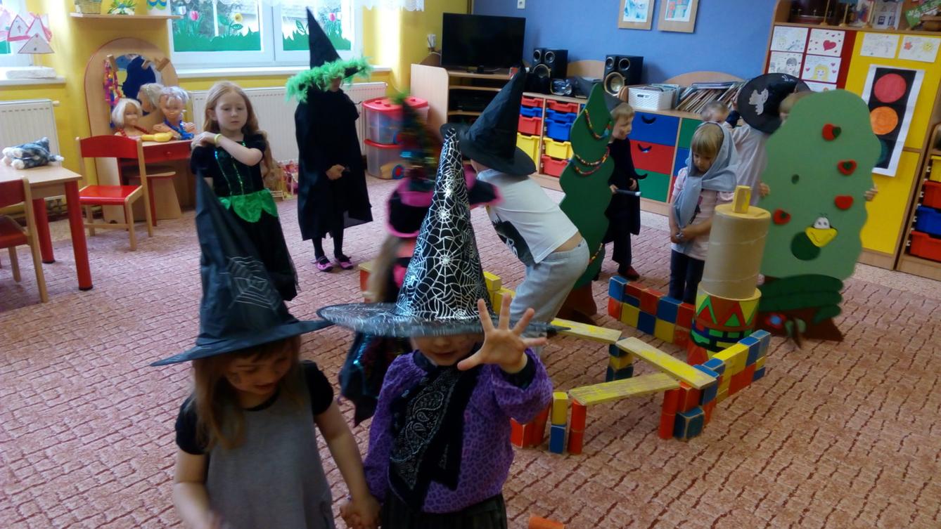 ČARODĚJNICKÉ DOPOLEDNE V MŠ - 22