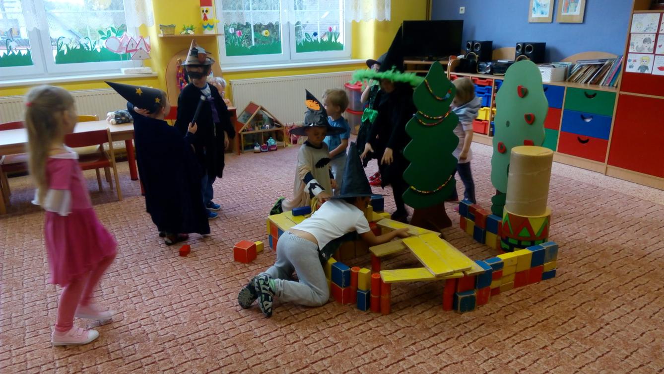 ČARODĚJNICKÉ DOPOLEDNE V MŠ - 26