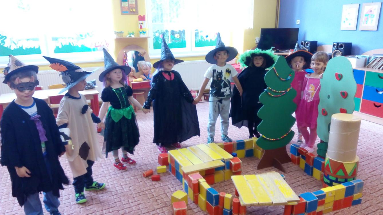 ČARODĚJNICKÉ DOPOLEDNE V MŠ - 27
