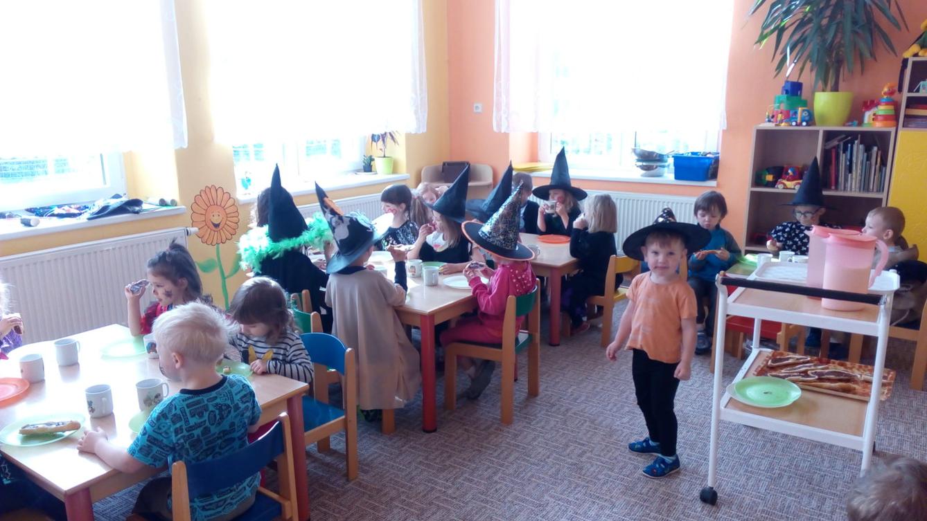 ČARODĚJNICKÉ DOPOLEDNE V MŠ - 36
