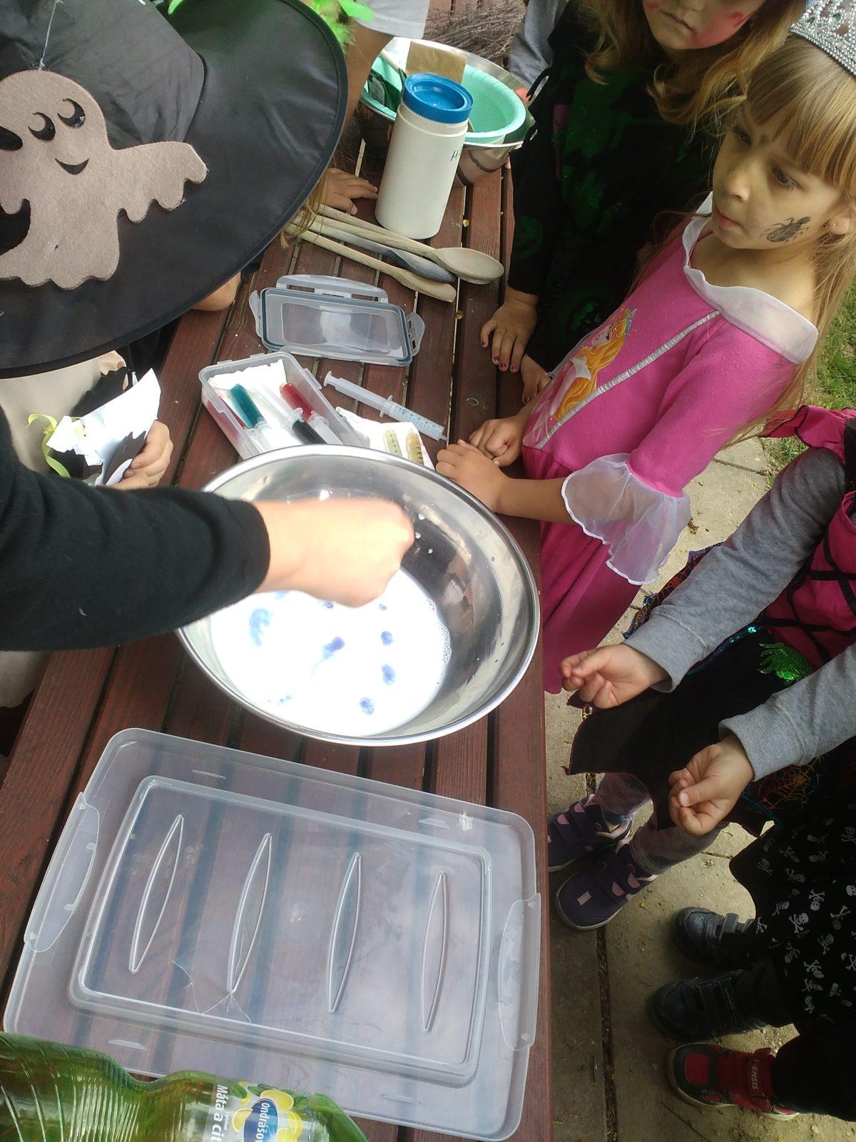 ČARODĚJNICKÉ DOPOLEDNE V MŠ - 63