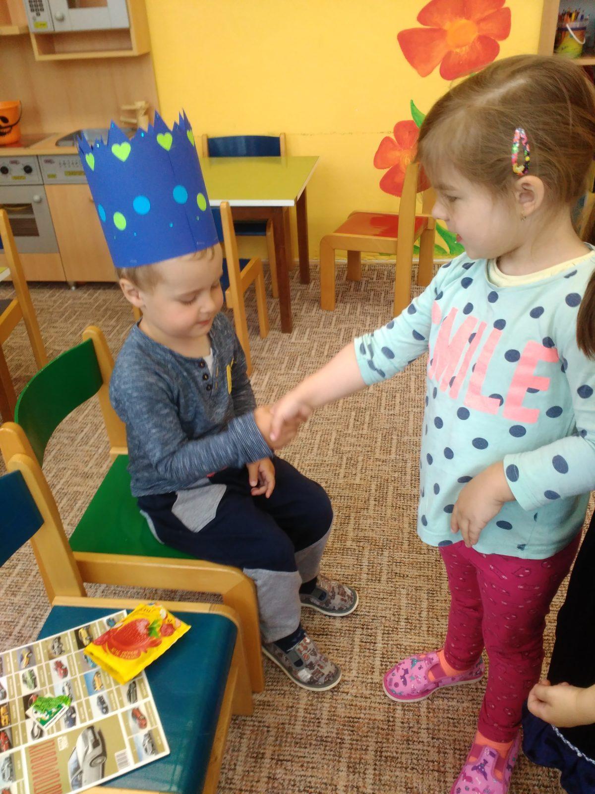 Broučci slaví: Štěpánek Š. měl narozeniny - 7