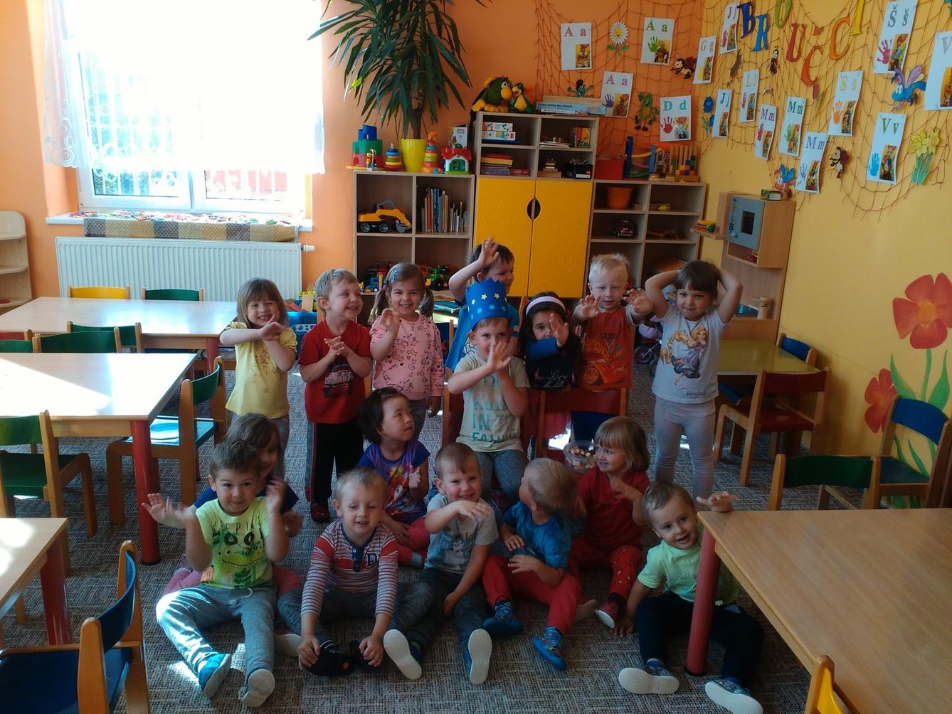 Broučci slaví: Kubík měl narozeniny - 30