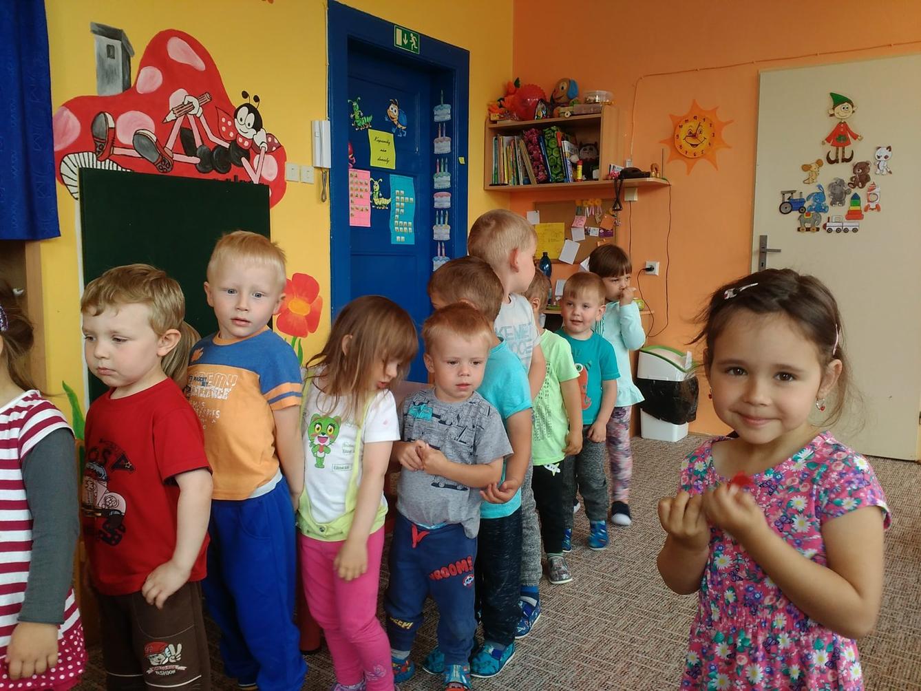 Broučci slaví: Štěpánek V. měl narozeniny - 3