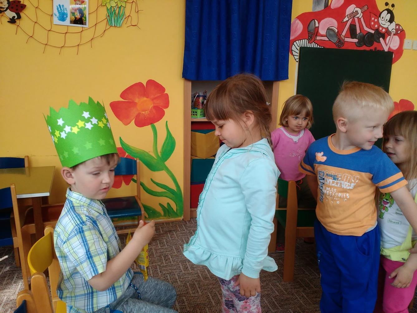 Broučci slaví: Štěpánek V. měl narozeniny - 5