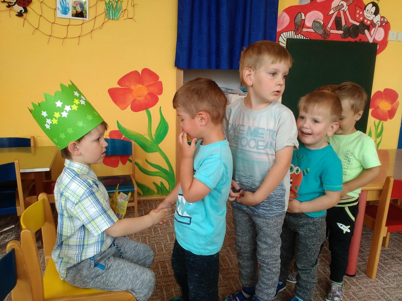 Broučci slaví: Štěpánek V. měl narozeniny - 8